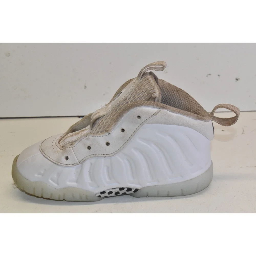Nike Lilttle Posite One Triple White Sneakers Child Size 8C Hype Foam HQ1961-100
